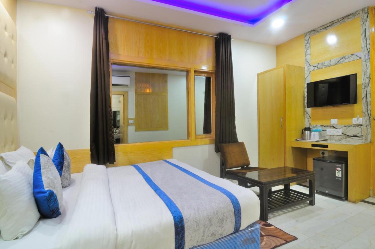 Hotel Karlo Kastle - Paharganj - Νέο Δελχί Εξωτερικό φωτογραφία